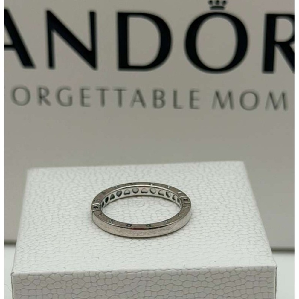 Pandora Logo Band Ring Hearts Inside Sterling Silver 925 ALE Size 5.5‎